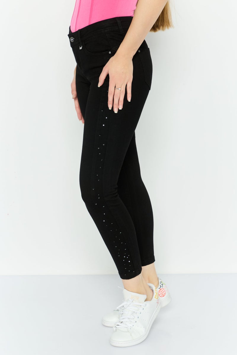 ONLY جينز نسائي ضيق منخفض الخصر بأرجل نحيفة وقابل للتمدد، أسود - Image 3