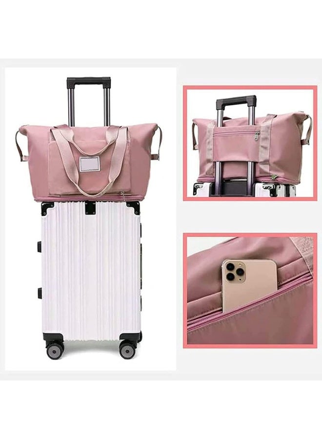 حقيبة متعددة الاستخدام يمكن طيّها بسهولة، وتحتوي على جيب أمامي وسحّاب علوي، كما يمكن تثبيتها على مقبض الحقيبة السفرية المصممة خصيصاً لتجمع بين الأناقة، الراحة، والعملية , لون بينك - Image 2