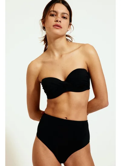 اتش اند ام Balconette bikini top
