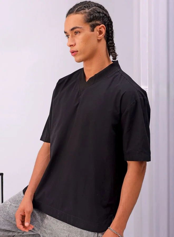 The Indian Garage Co Men Boxy Fit Solid Half Sleeves V-Neck Street Wear Shirt