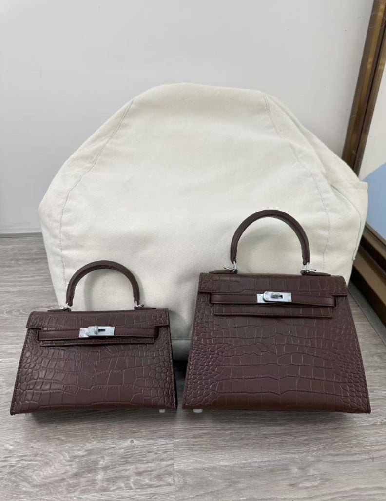 Crocodile pattern silver buckle Kelly bag 2024 European and American new classic fashion large capacity handbag shoulder bag messenger bag Black large - Image 2