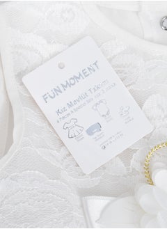FUN MOMENT Newborn Dress with Gift Box 4 Pieces  - Image 4