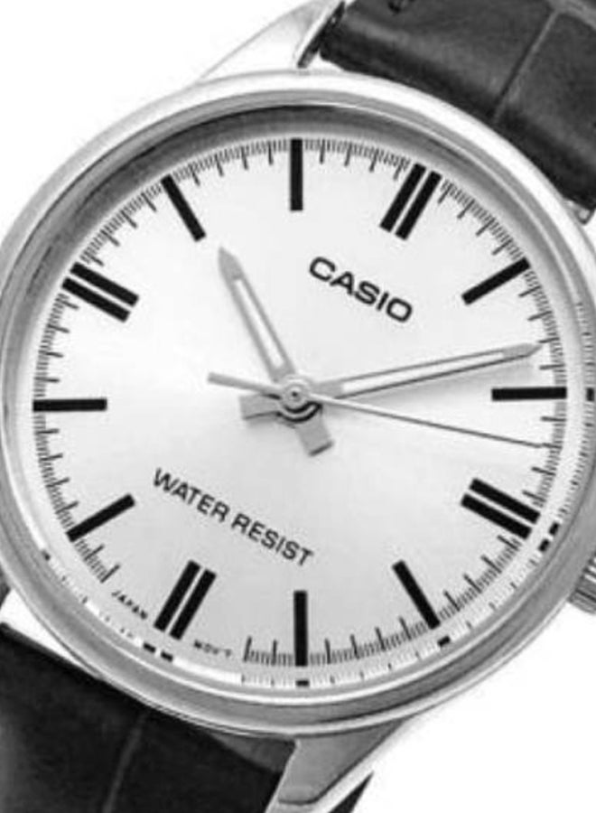 CASIO Women Leather Quartz Analog Watch LTP-V005L-7AUDF - 30 mm - Black - Image 4