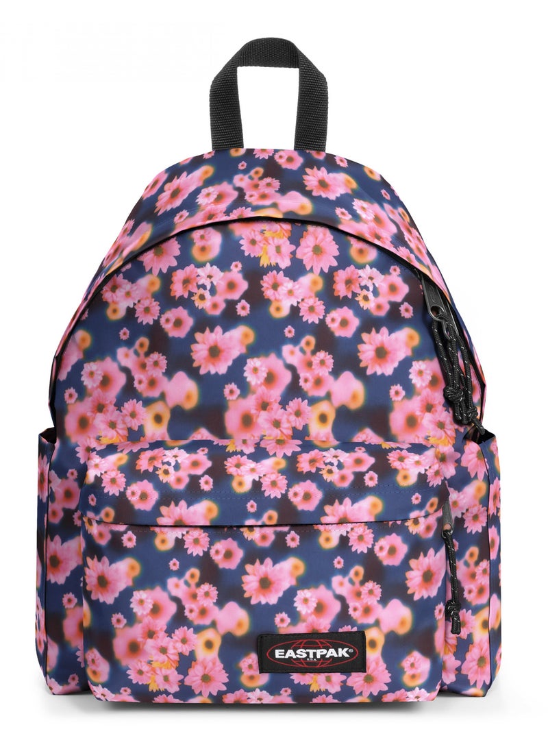 EASTPAK حقيبة ظهر Eastpak Day Pak'R متوسطة الحجم باللون الأزرق الداكن الناعم EK0A5BG47D1  - Image 1