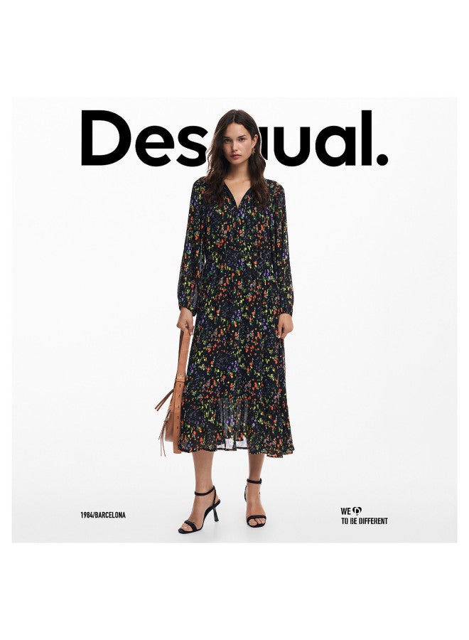 DESIGUAL فستان ماكسي مزخرف بطبعة زهور بياقة على شكل V وحزام مربوط وأكمام مصنوعة على شكل فانوس - Image 2