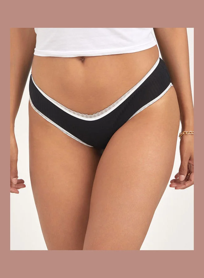 Styli Pack of 4 Cotton Contrast Scallop Lace Trim Shorts