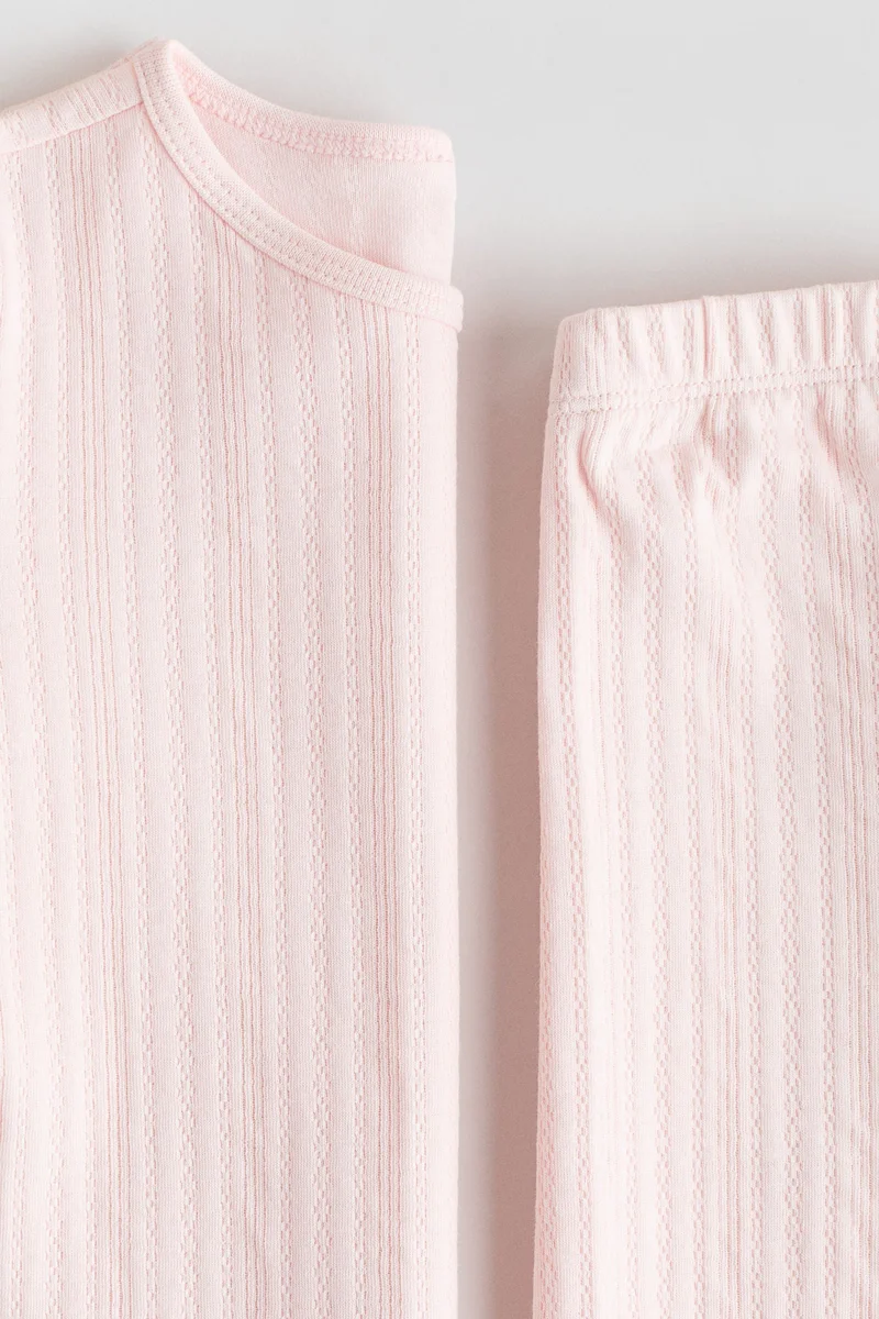 اتش اند ام بيجاما من القطن مزينة بطبعة