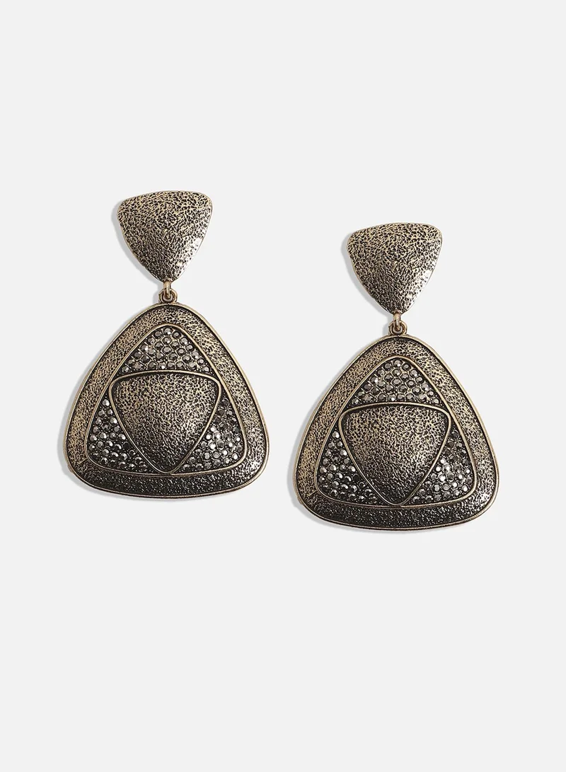 SOHI Contrast Dented Triangle Artificial Drop Earring Jewellery