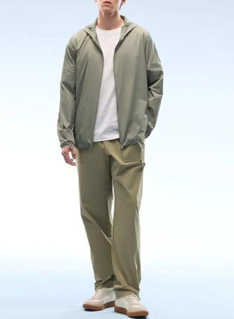 ANTA A-UV PROTECT Men's Regular Fit Workout Training Commute Woven sunscreen jacket