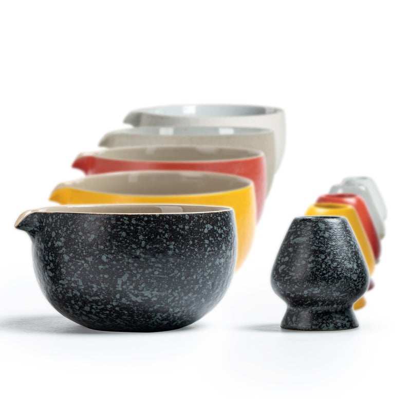 TEANAGOO Matcha Bowl with Spout 2Pcs Ceramic Matcha Bowl and whisk Holder chawan 18 02510ML Black Bowl with Stand Traditional Ceremonial Accessories Gift Set for Friend Matcha Set