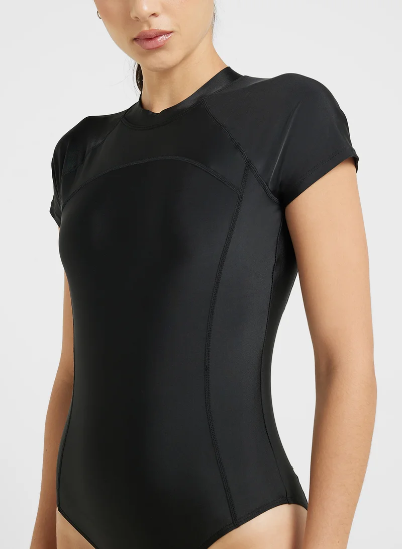 فورورد High Neck Rash Guard With Zip Back