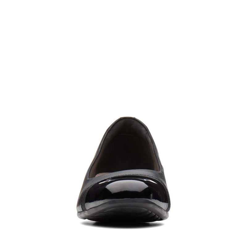 Clarks womens Juliet Monte Pump, Black Leather/Synthetic, 10 Wide US - Image 4