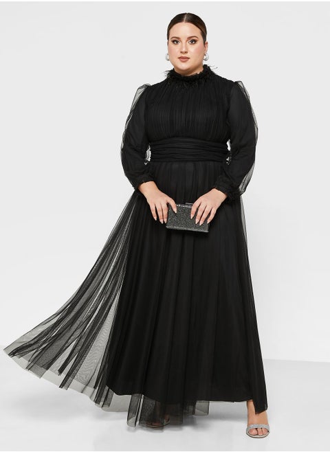 Plus size ruched detail dress
