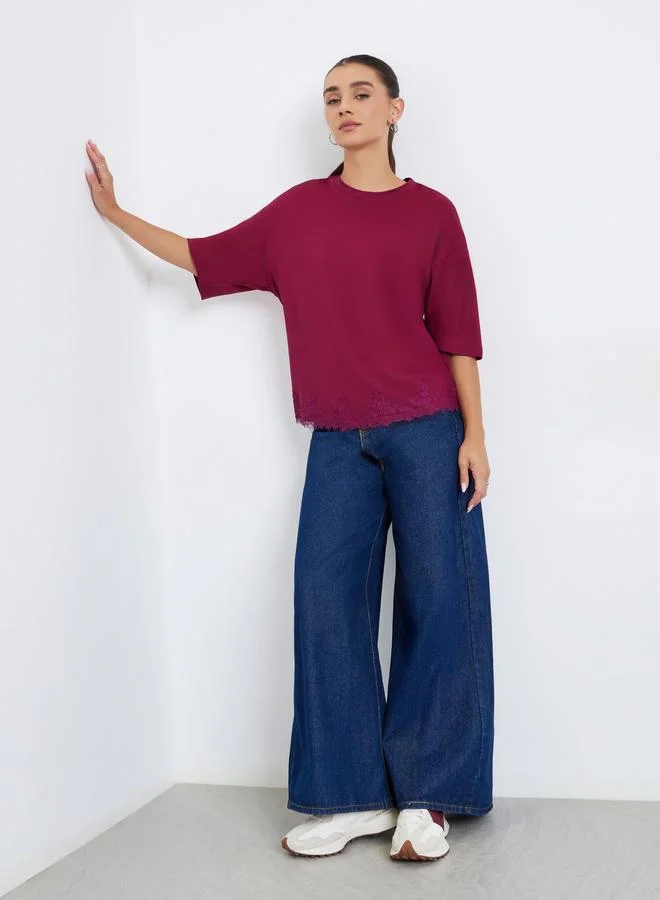 Styli Women Burgundy Lace Hem Oversized T-Shirt