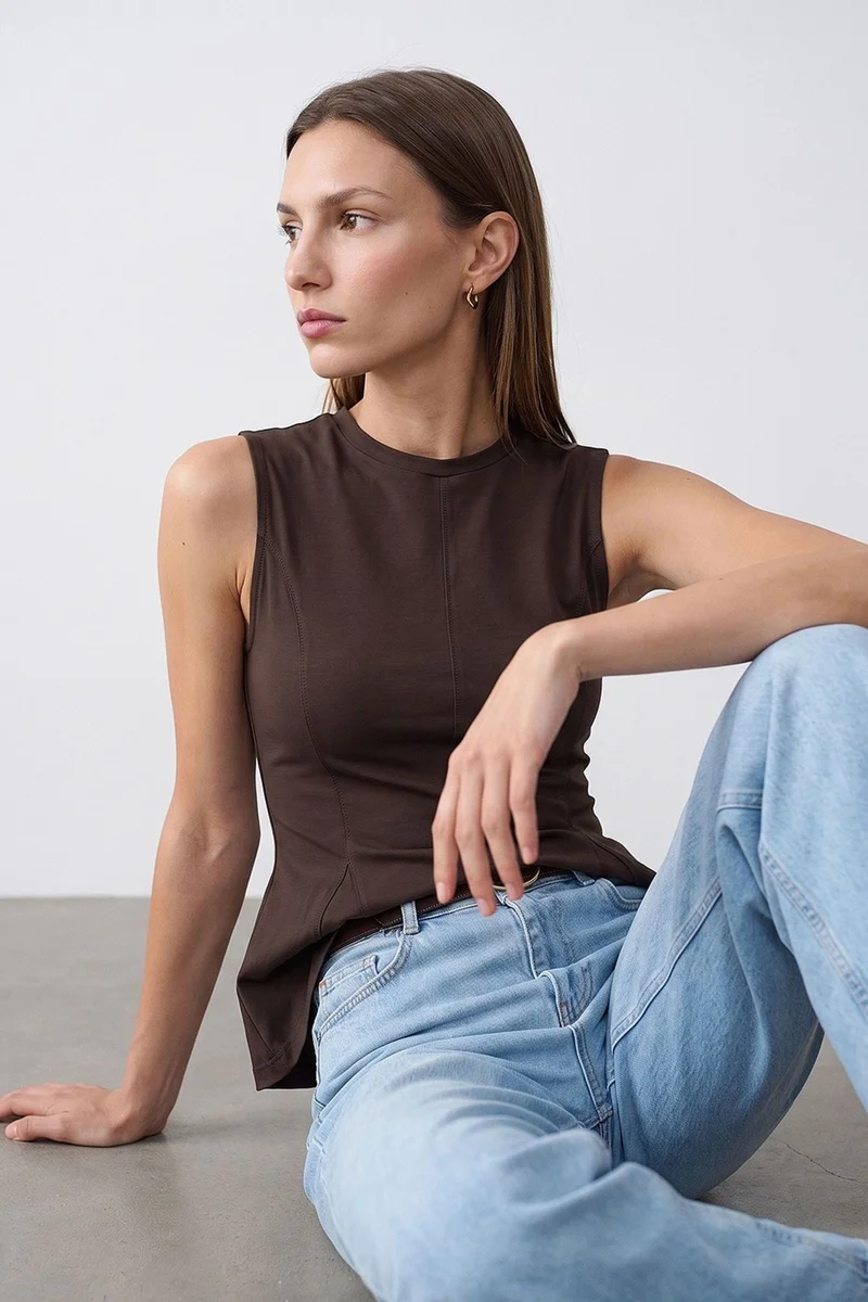 Dilvin Coffee Brown DILVIN Fitted Cotton Poplin Cut-out Shell Top for Women | Best Price UAE