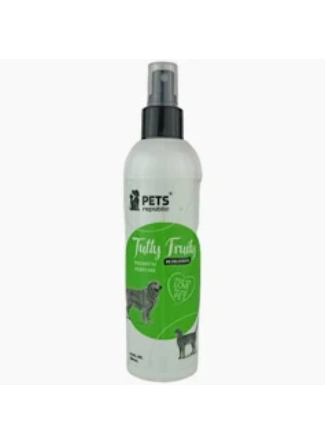 بيتس ريبابليك عطر توتي فروتي للحيوانات الأليفة برائحة منعشة تدوم طويلاً 250 مل