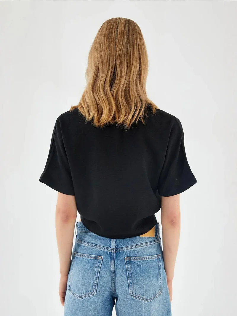 MixRay Black Mixray V-Neck Tie Closure Slim Fit Crop Shirt for Women | Best Price UAE