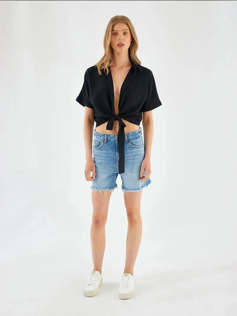 MixRay Black Mixray V-Neck Tie Closure Slim Fit Crop Shirt for Women | Best Price UAE