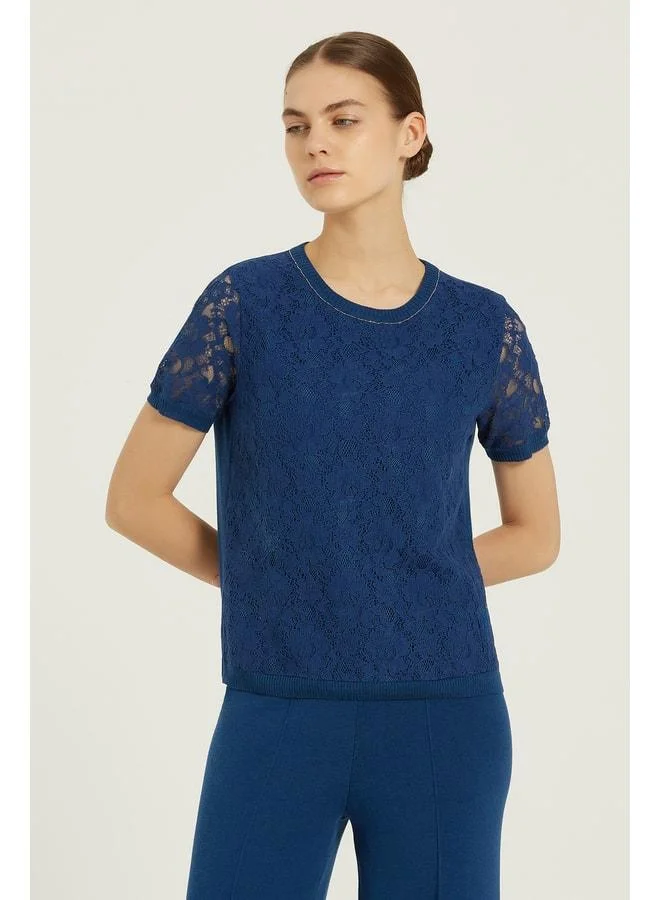 Mısırlı 1951 Navy Blue Lace-Detail Short Sleeve Blouse.