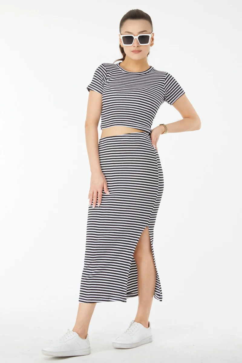 Tofisa 24454-BLACK Crew Neck Short Sleeve Striped Two Piece Suit