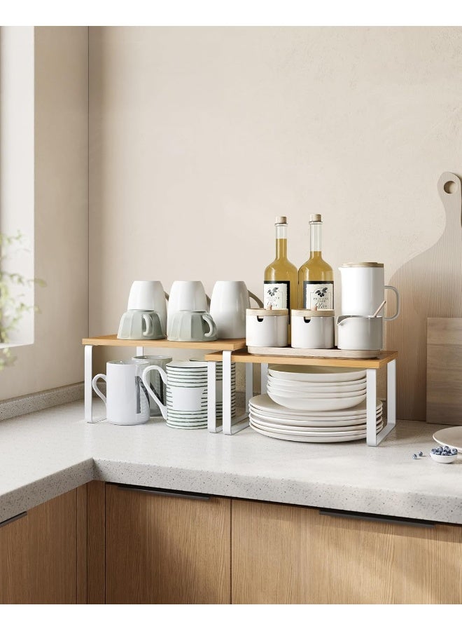 SONGMICS رف التوابل من سونغميكس، مجموعة من 2 منظم رفوف الخزائن، منظم رف المطبخ القابل للتوسيع، حامل التوابل القابل للتكديس، معدني وخشب مصنّع، أبيض وطبيعي - Image 4