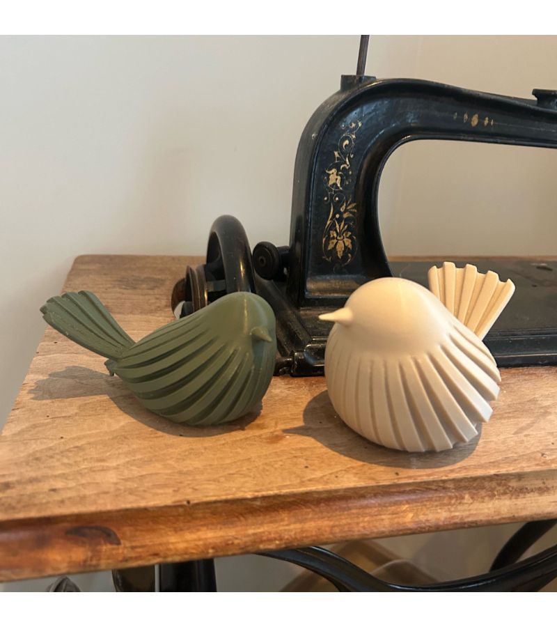 White Nordic Minimalist Bird 3D Printed Shell Texture Home Office Decor - Image 1