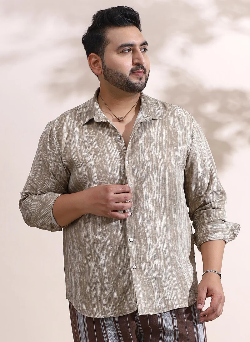 Instafab Plus Men's Beige & White Distortion-Weave Shirt For Casual Wear | Spread Collar | Long Cuffed Sleeves | Button Closure | Plus Size Shirt Crafted With Comfort Fit For Everyday Wear