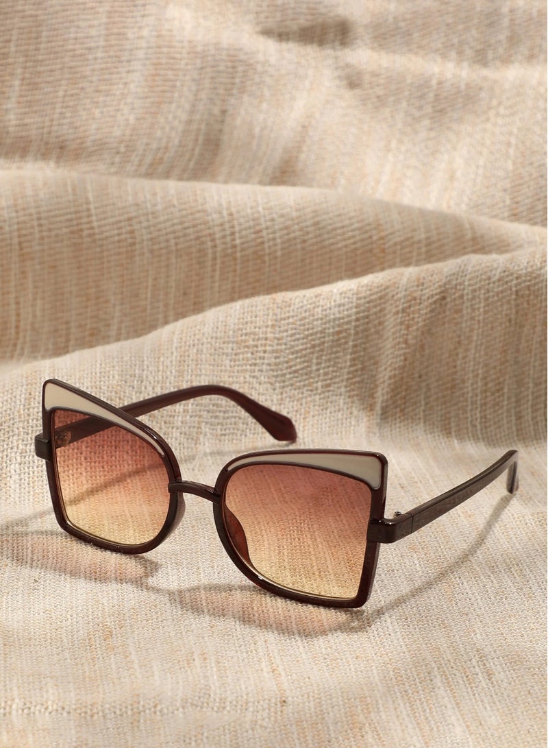 PRASHA Full Rim Oversized Sunglass