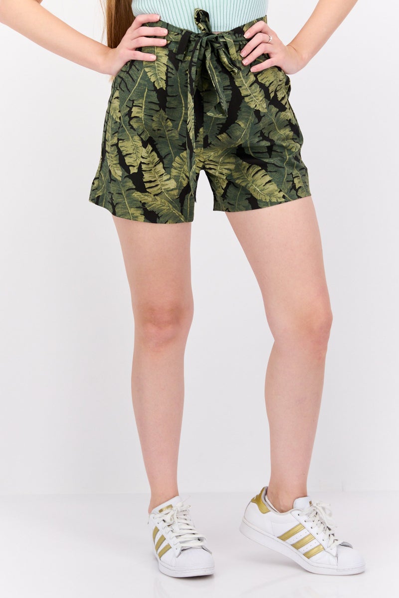 Object شورتات أساسية مزخرفة بالزهور للنساء، أخضر - Image 1