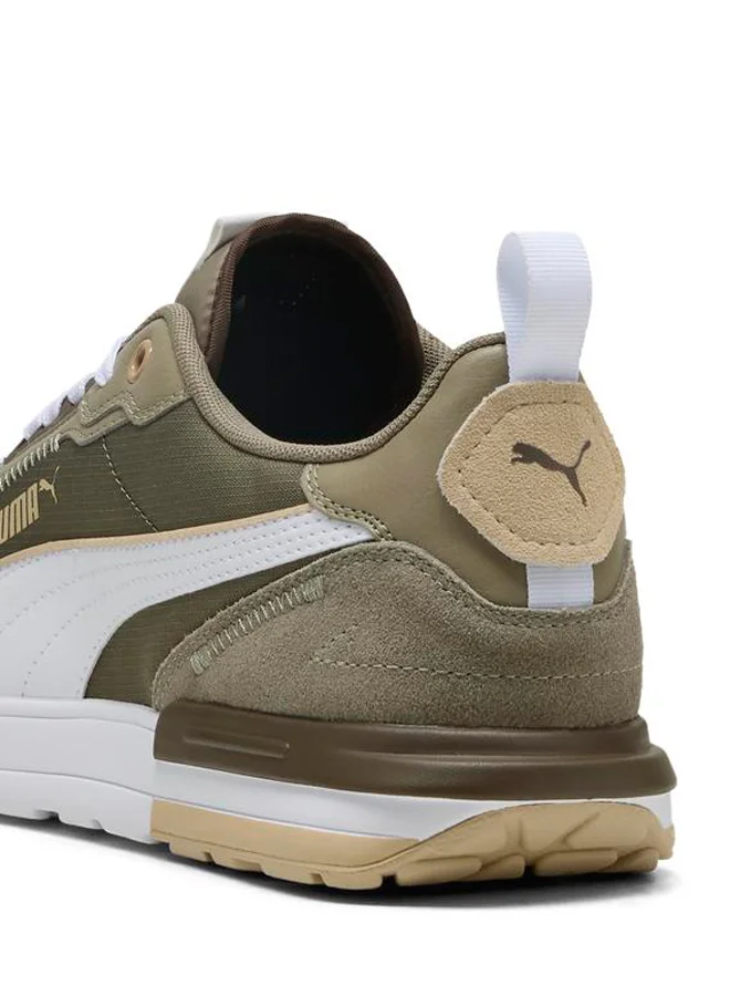 PUMA R22 Sneakers