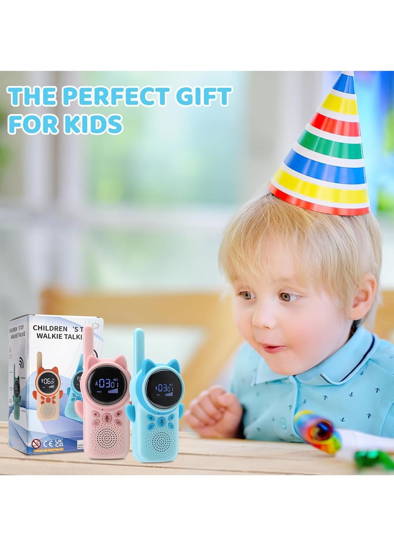 بلو فاير أجهزة اتصال لاسلكية للأطفال قابلة لإعادة الشحن (حزمة من 2) - بشاشة LCD ومصباح LED، هدية مثالية للأولاد والبنات من عمر 3-12 سنة - مثالية للتخييم والرحلات والمغامرات الخارجية (قابلة للشحن عبر USB، خفيفة الوزن، صوت واضح - Image 5