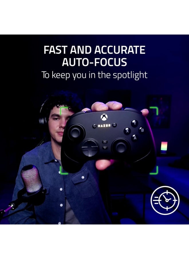 Razer Kiyo V2 X 1440p 60 FPS Webcam for Creators: Fast and Accurate Auto-Focus, Easy Software Customization, Wide Angle Lens, Built-in Mic, Integrated Privacy Shutter, USB Type A - Black - Image 2