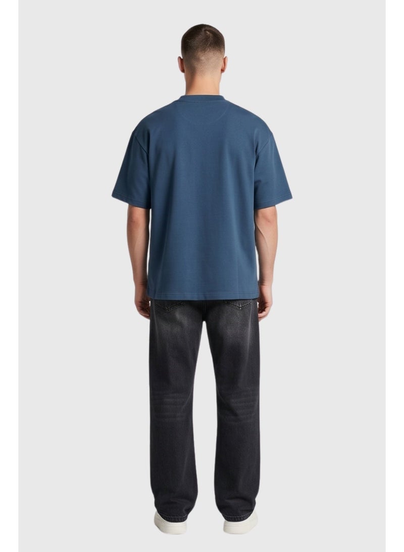 T-Shirt Clean and modern look suitable for all occasions For Men - Image 2