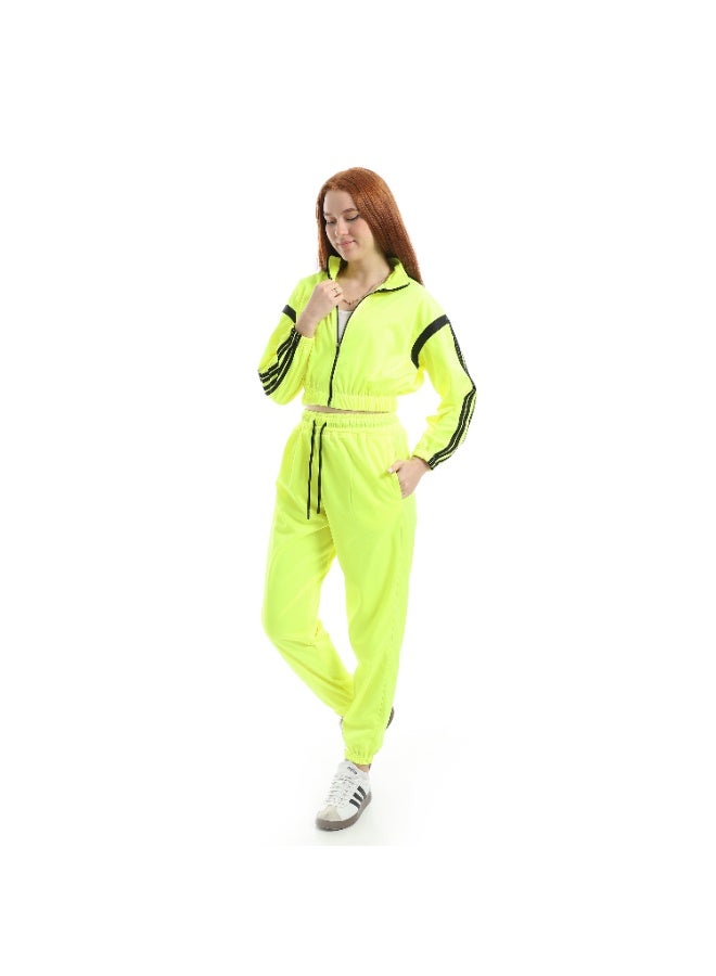 سيزار ترنج حريمي رياضي خامةسبورت مزود ب 4 شرائط علي الأكمام - Image 2