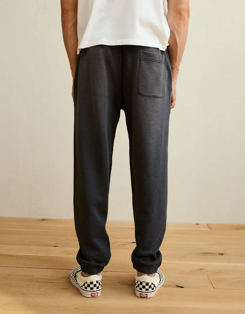 American Eagle  AE Lived-In Fleece Jogger for Men | Best Price UAE