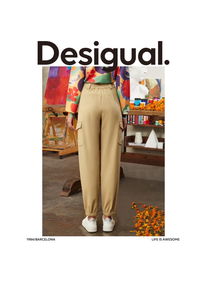 DESIGUAL سروال نسائي كاجوال بقصة فضفاضة، جيوب كبيرة، تطريز، وأرجل مدببة - Image 4