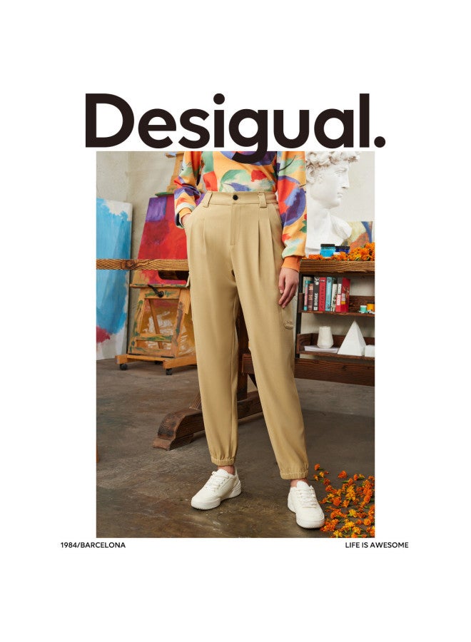 DESIGUAL سروال نسائي كاجوال بقصة فضفاضة، جيوب كبيرة، تطريز، وأرجل مدببة - Image 3