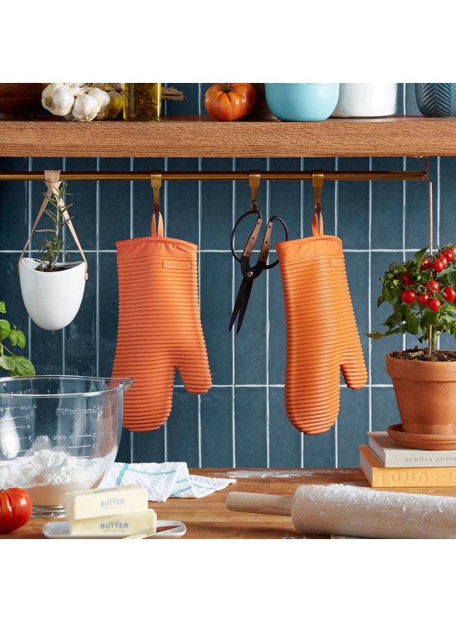 KitchenAid Ribbed Soft Silicone Oven Mitt 2-Pack Set, Honey, 7.5"x13" - Image 2