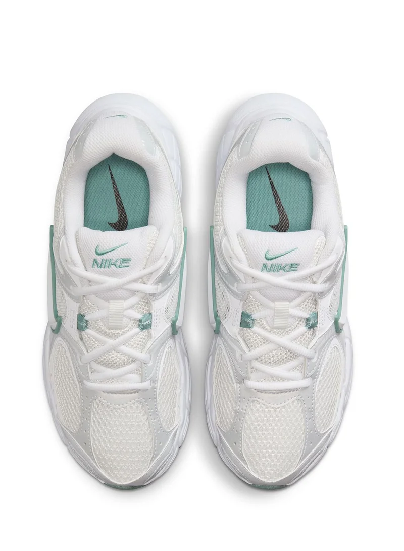 Nike V5 Runner