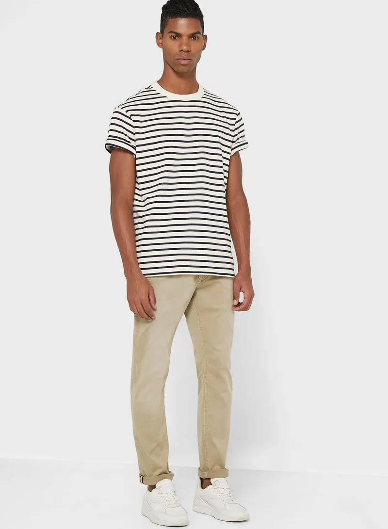 DIESEL Relaxed Fit Jeans