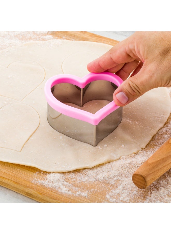 Restaurantware Pastry Tek 3.8 Inch Heart Cookie Cutters, 1 Comfort Grip Cookie Cutter Heart - Multiple Sizes, Precise Cuts, Pink Metal Heart Cutters, - Image 3