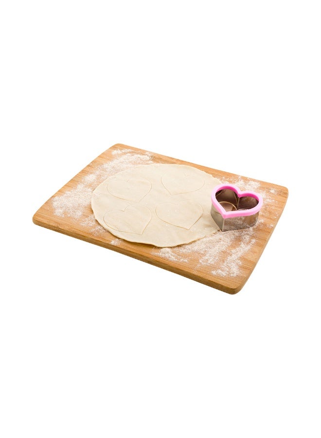 Restaurantware Pastry Tek 3.8 Inch Heart Cookie Cutters, 1 Comfort Grip Cookie Cutter Heart - Multiple Sizes, Precise Cuts, Pink Metal Heart Cutters, - Image 2