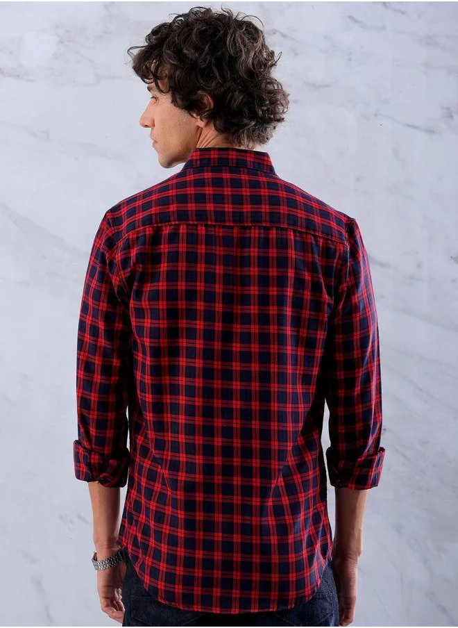 شركة المرآب الهندية Men Slim Fit Checkered Full Sleeves Cutaway Collar Casual Shirt