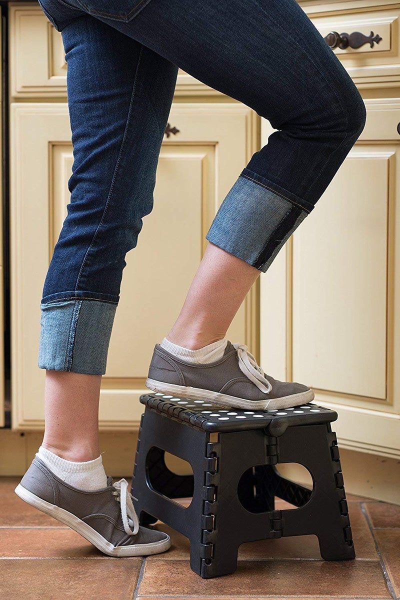 HARHIM 12 inch Lightweight Plastic Step Stool Foldable Stool for Kids and AdultsNon Slip Kitchen Bathroom Stool - Image 5