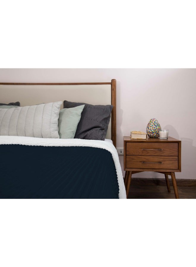 Mintra Blanket Double Sided Sherpa & Strip Soft Flannel Navy 220x240 - Image 3