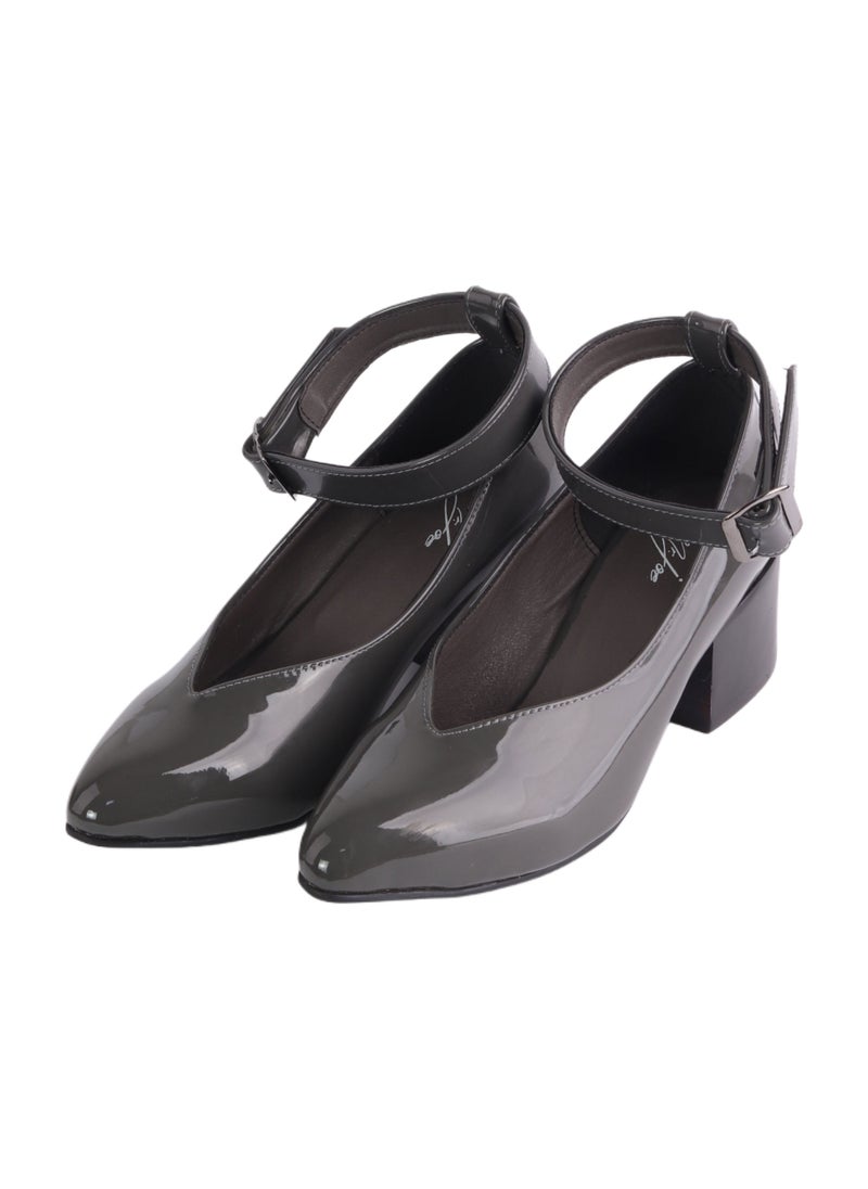 Mr.joe Oval Toe Cap Buckle Closure Mid Heels Pumps For Women  - Image 1