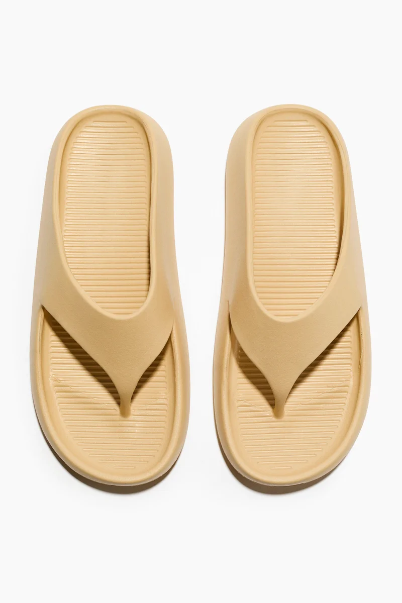 H&M Chunky flip-flops
