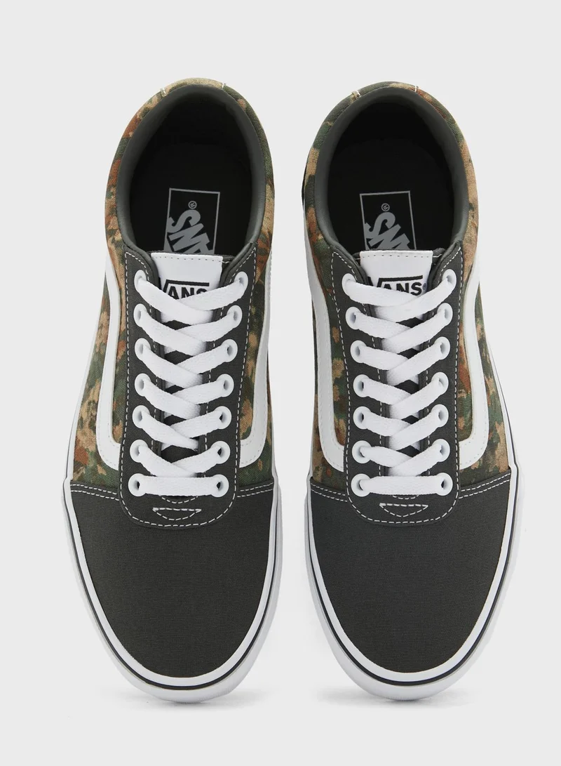 VANS Classic Ward Sneakers
