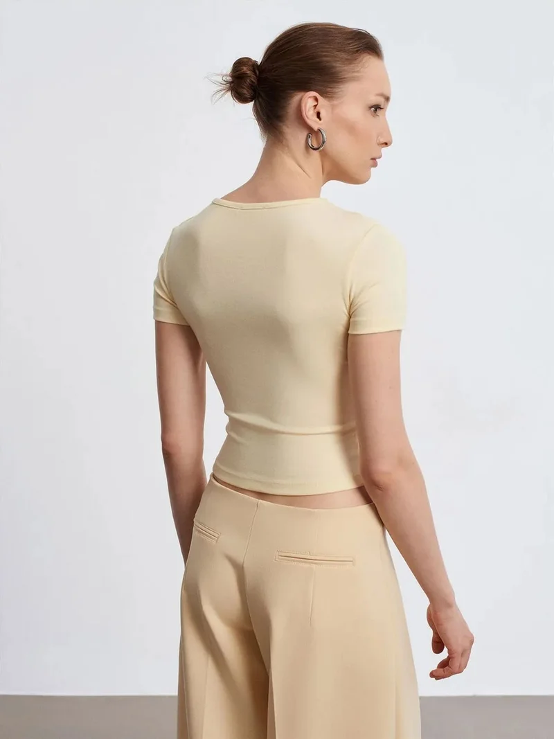 ديلفين DILVIN Slim Fit Crop Jersey Blouse