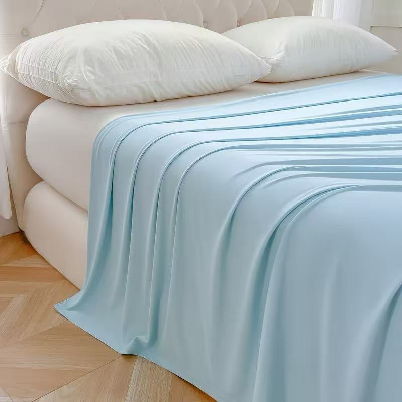 Lightweight Breathable Summer Bed Blanket - Keeps You Cool, Breathable, Very Soft and Comfortable, Providing a Cooling Sensation. Ideal for Use in the Bedroom, Office, Outdoors, and in the Car. Suitable for All Seasons. Air Conditioning Blanket - Image 1